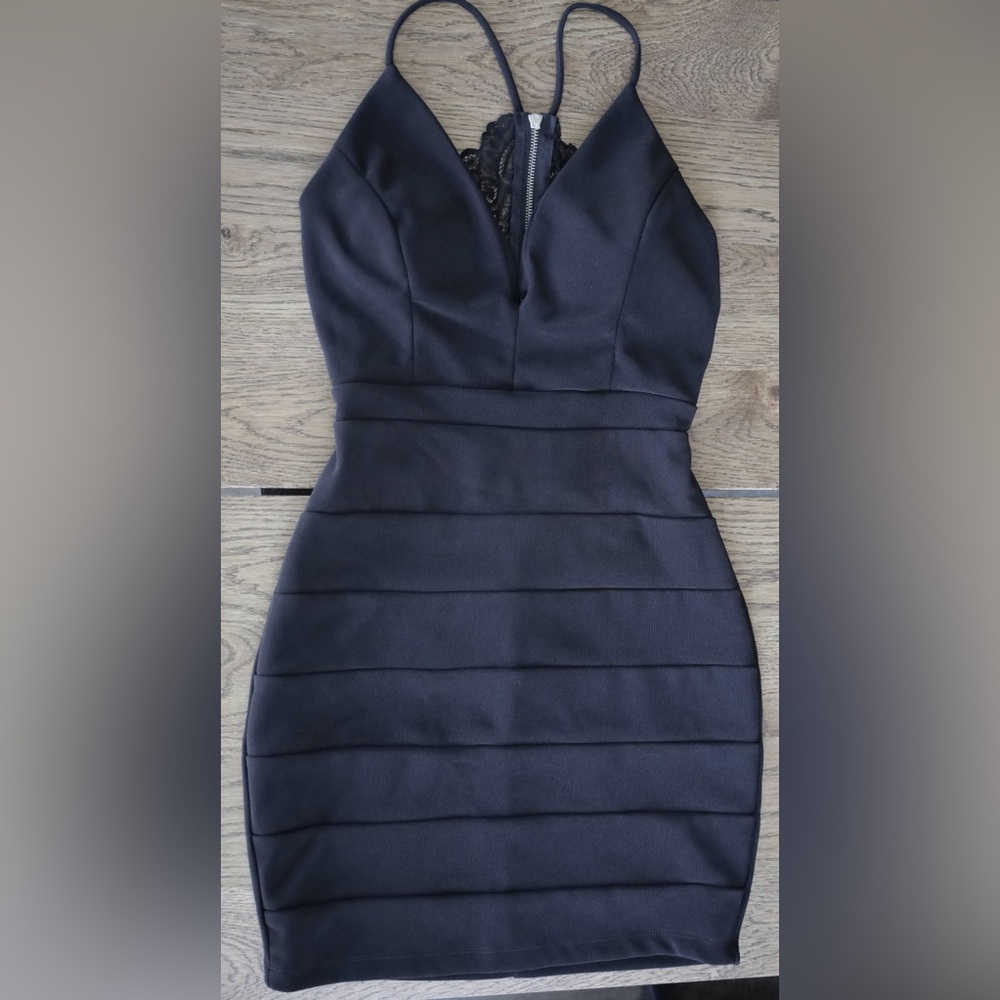 Emerald Sundae little black dress size medium